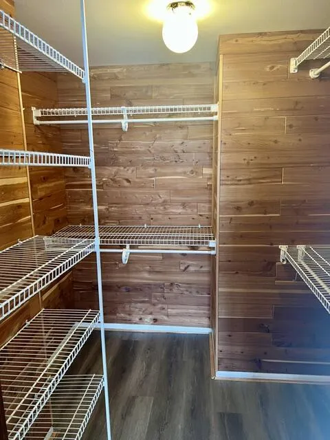 Walk in Closet