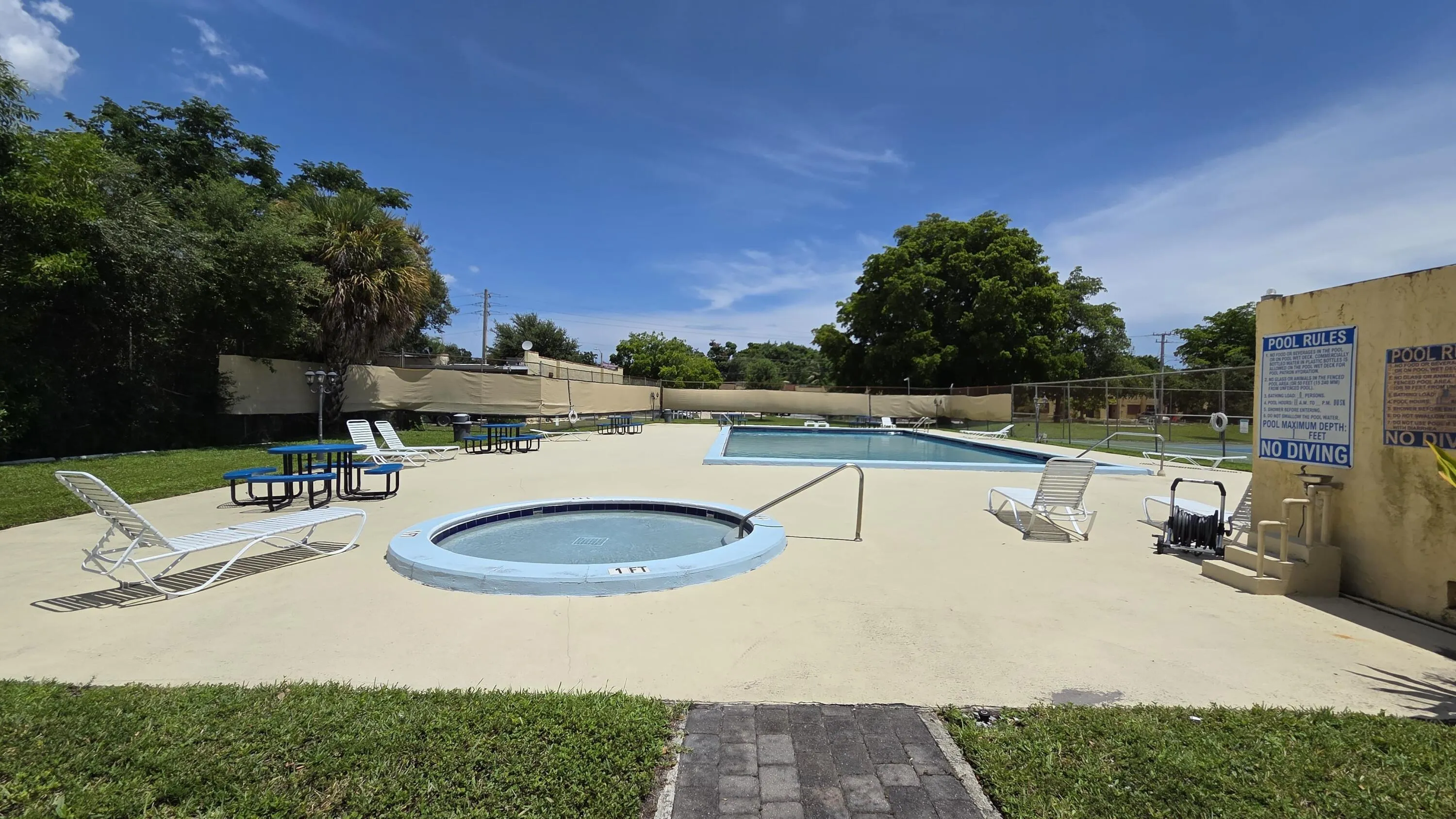 pool