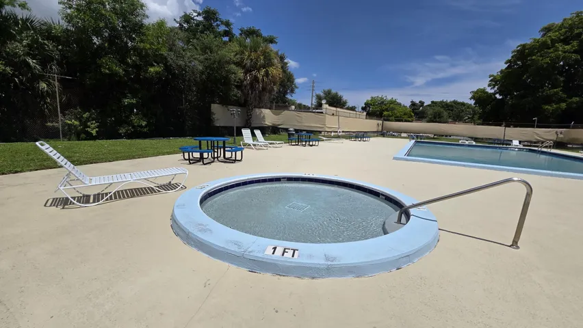 pool