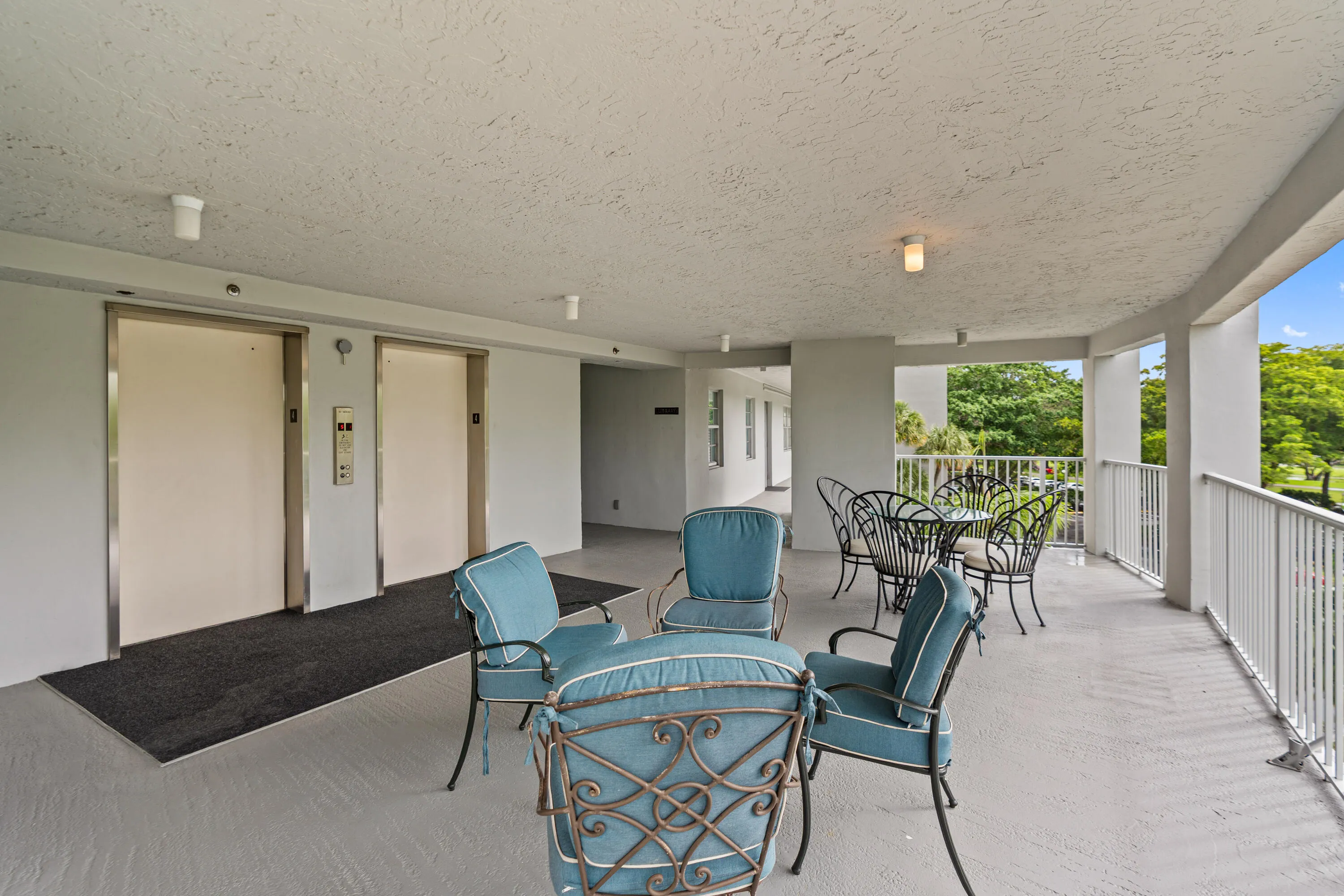 4th floor open air lobby