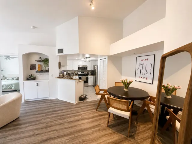 Entryway View of Kitchen/Dining Room