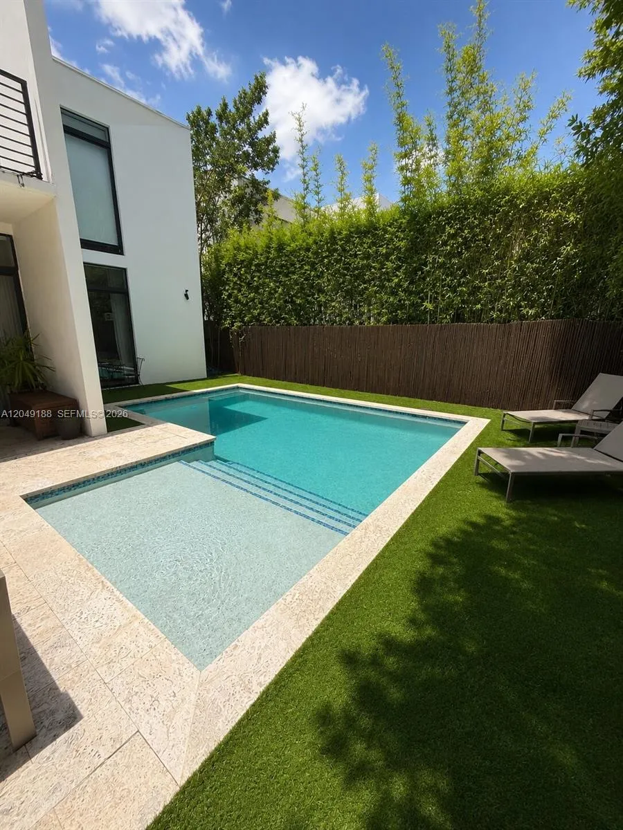 Property photo 42