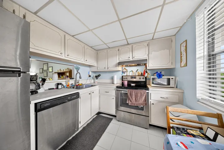 2600 NW 49th Avenue 410