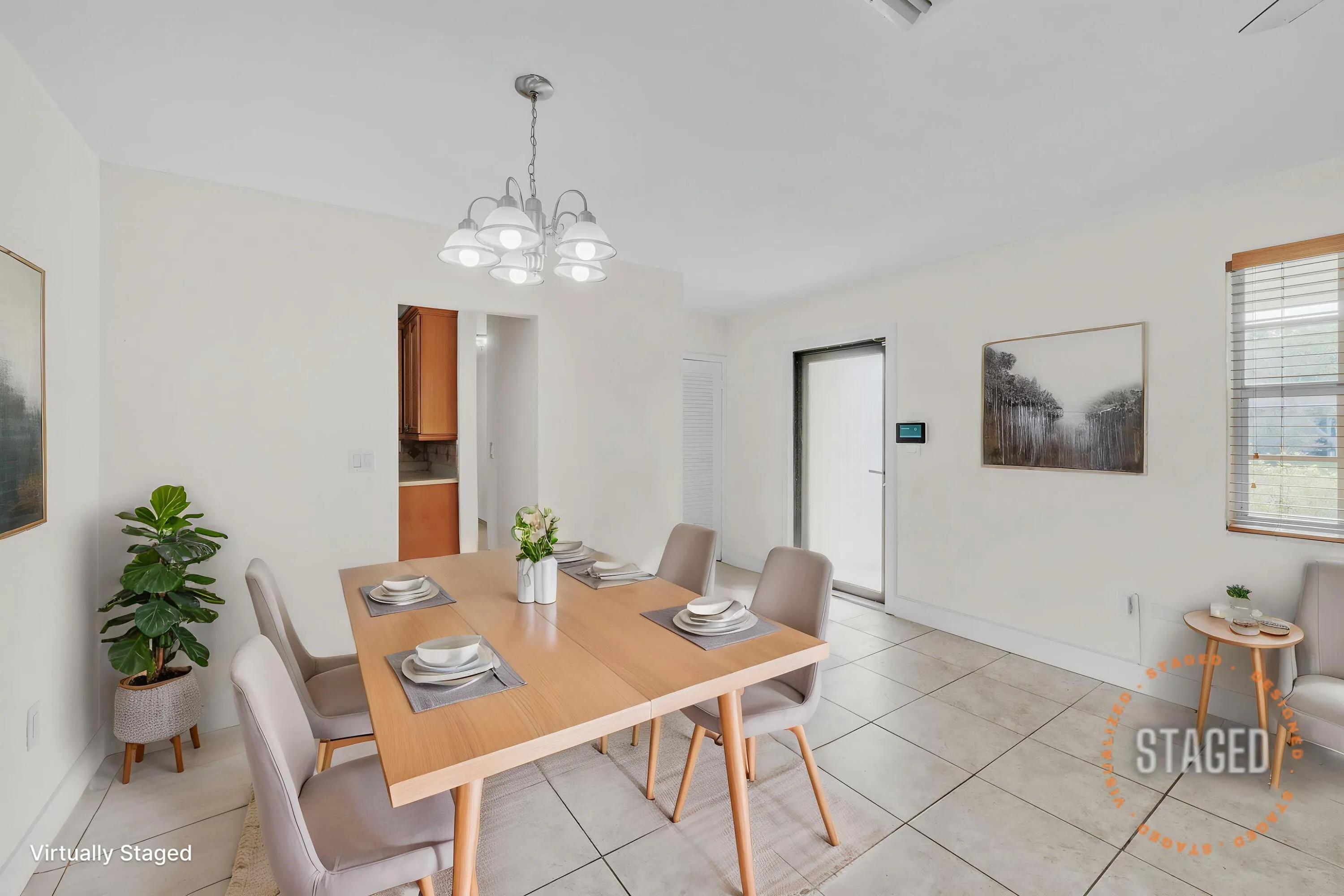 Multi-Function Space Can Serve as Dining Area