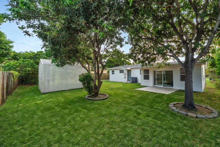 Mature Lychee and Mango Trees (virtually enhanced lawn)