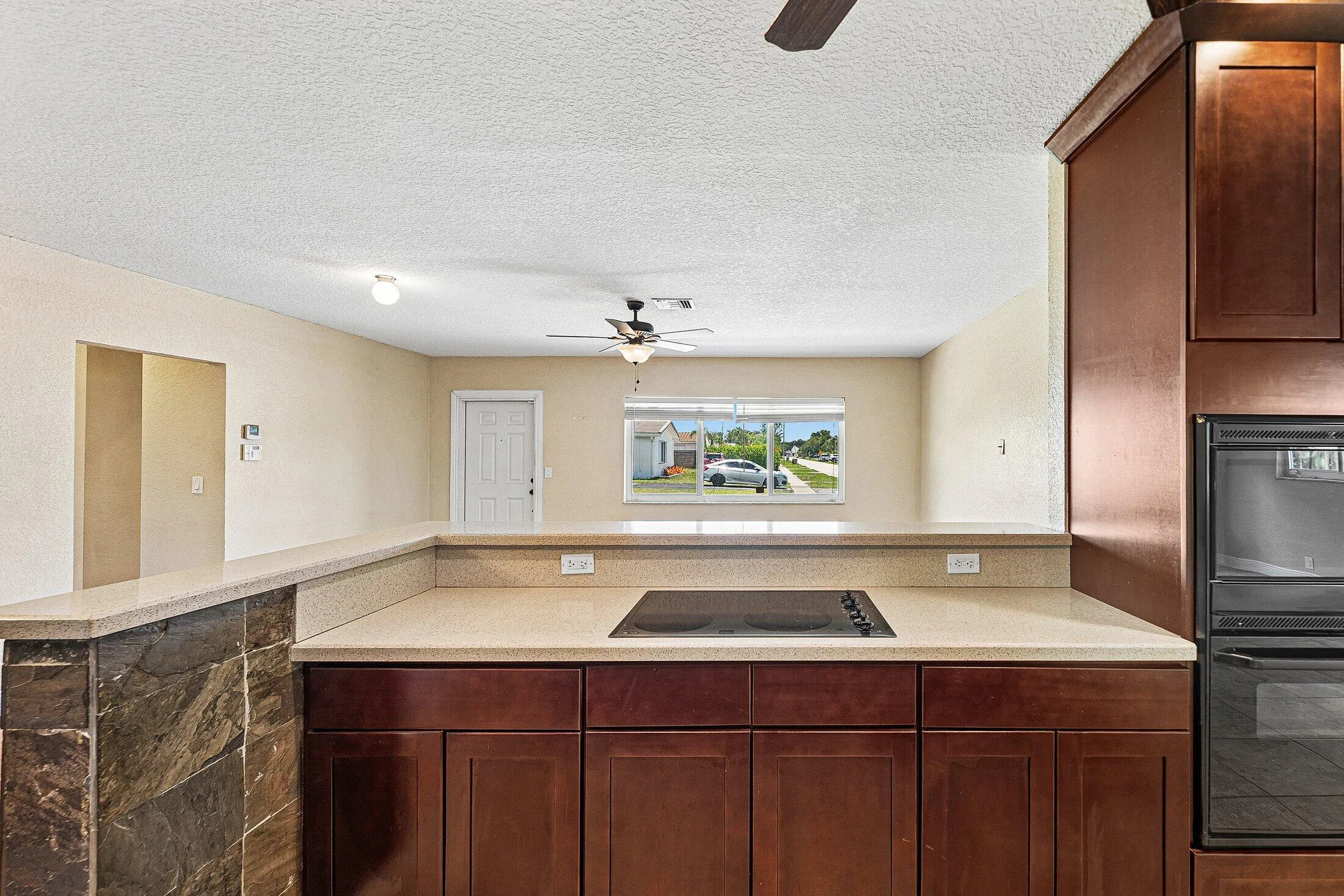 013-301Southeast3rdStreet-DeerfieldBeach
