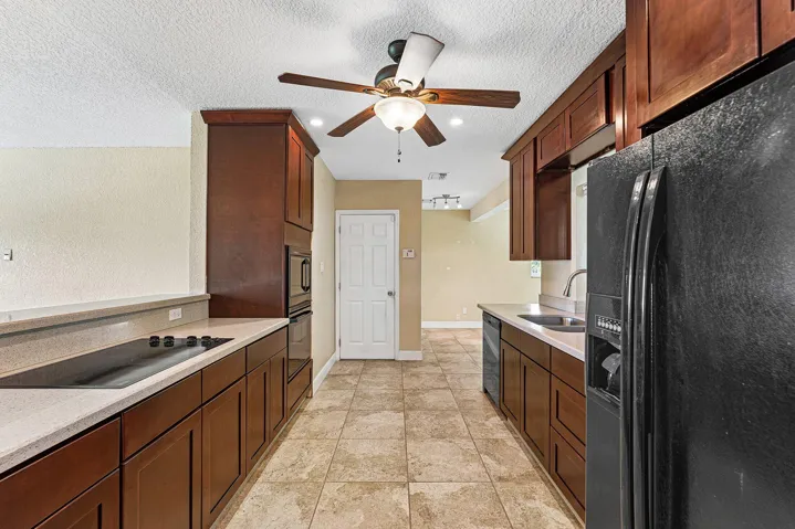 010-301Southeast3rdStreet-DeerfieldBeach