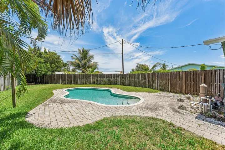 030-301Southeast3rdStreet-DeerfieldBeach