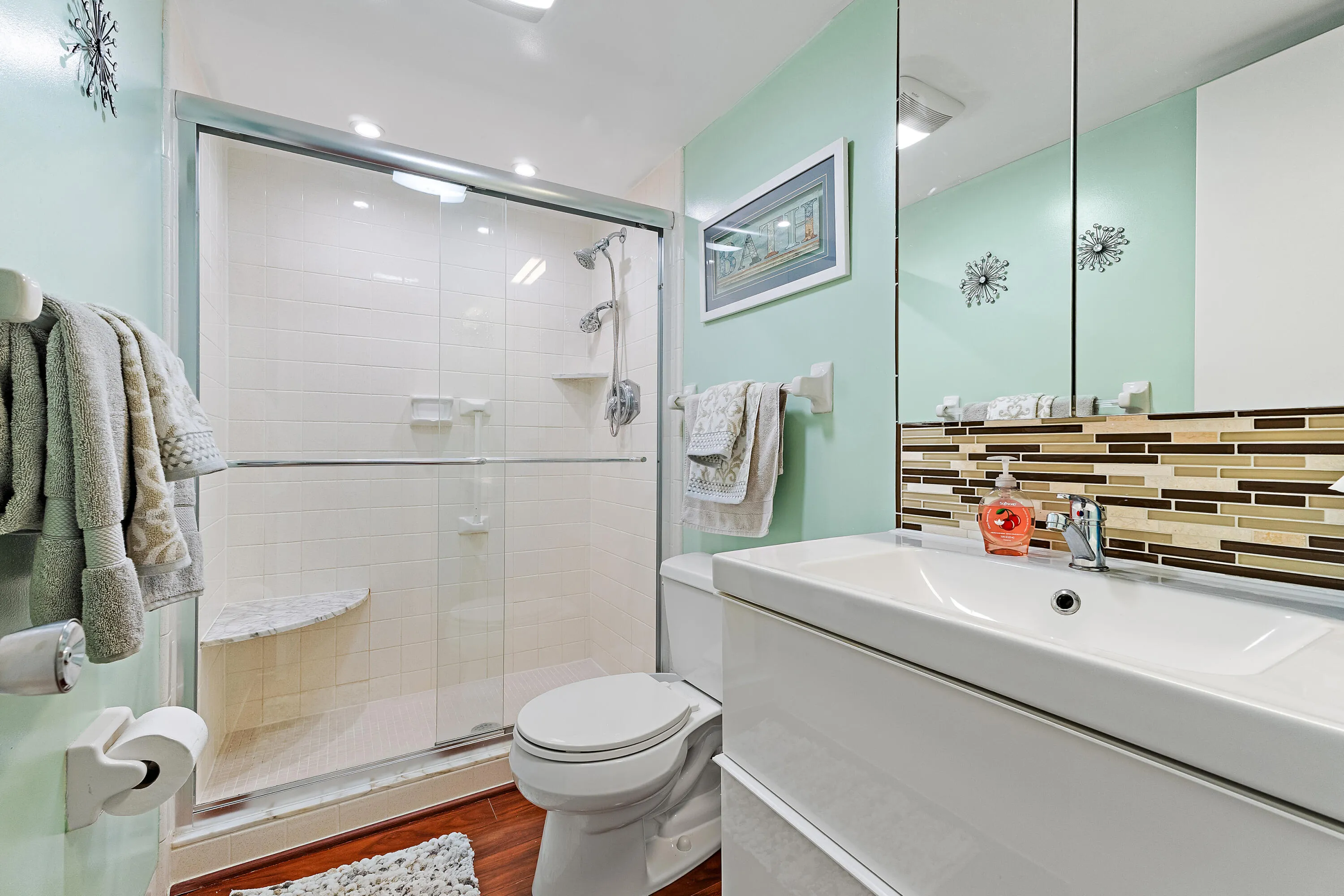 2nd Bathroom