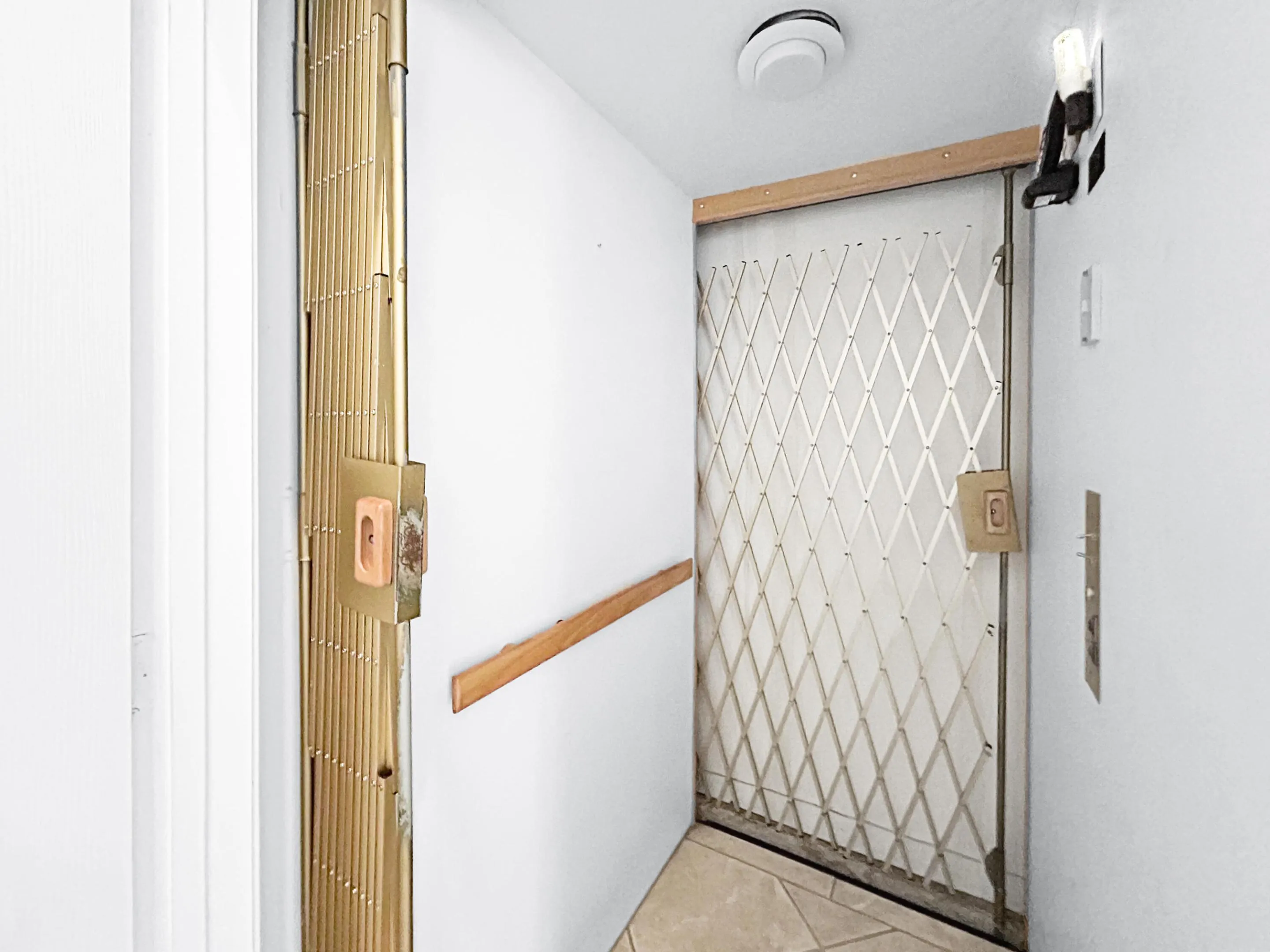 ELEVATOR