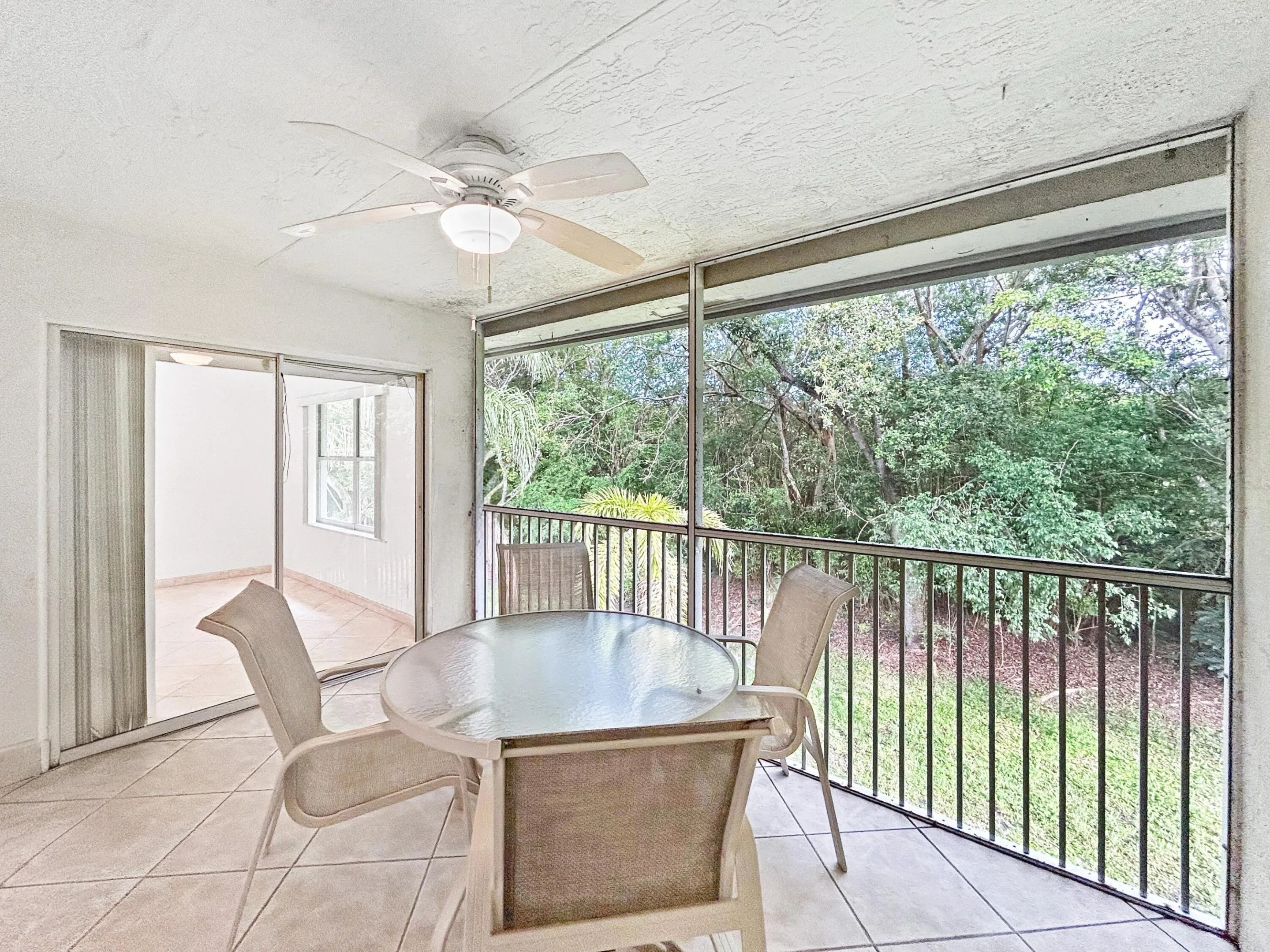 SCREENED PATIO