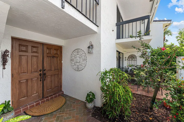 029-6864WillowWoodDrive-BocaRaton-FL-334
