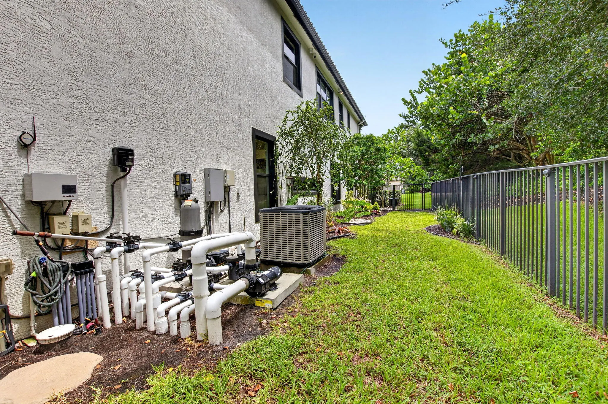 Property photo 96