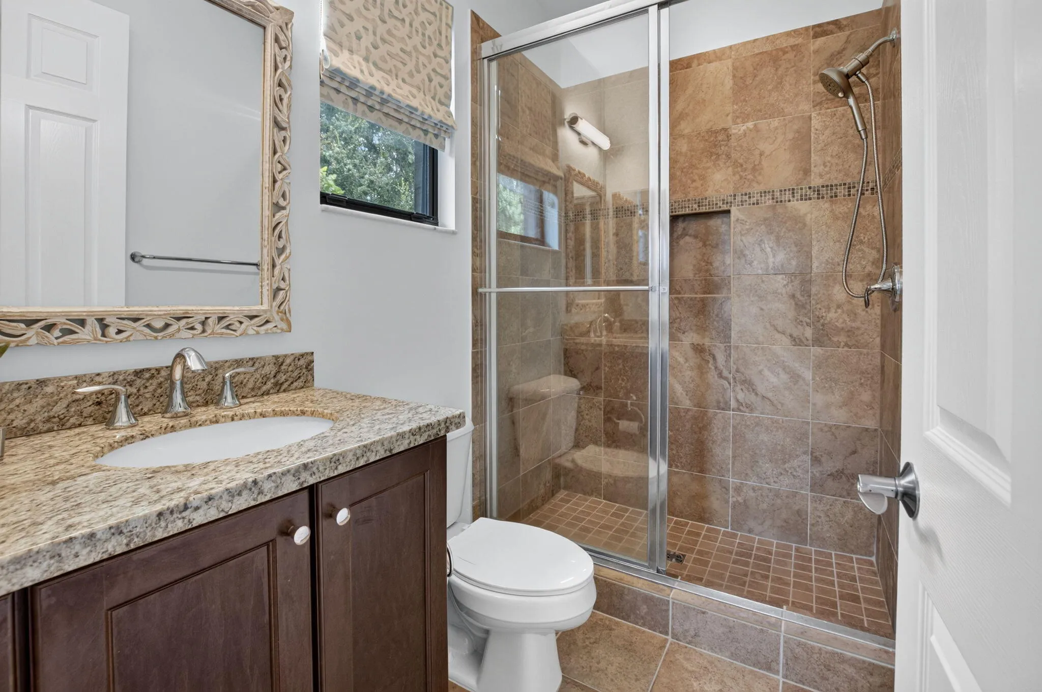 Property photo 73