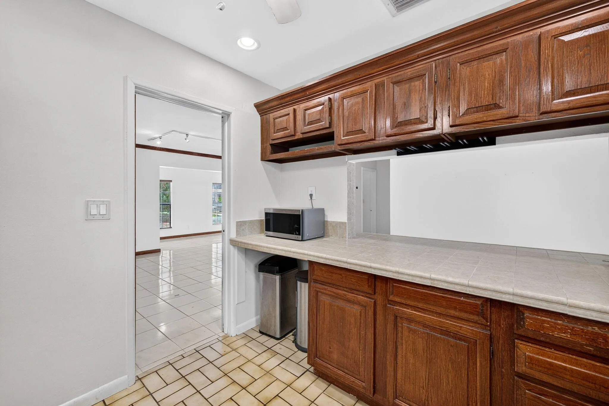 19-web-or-mls-699A1649