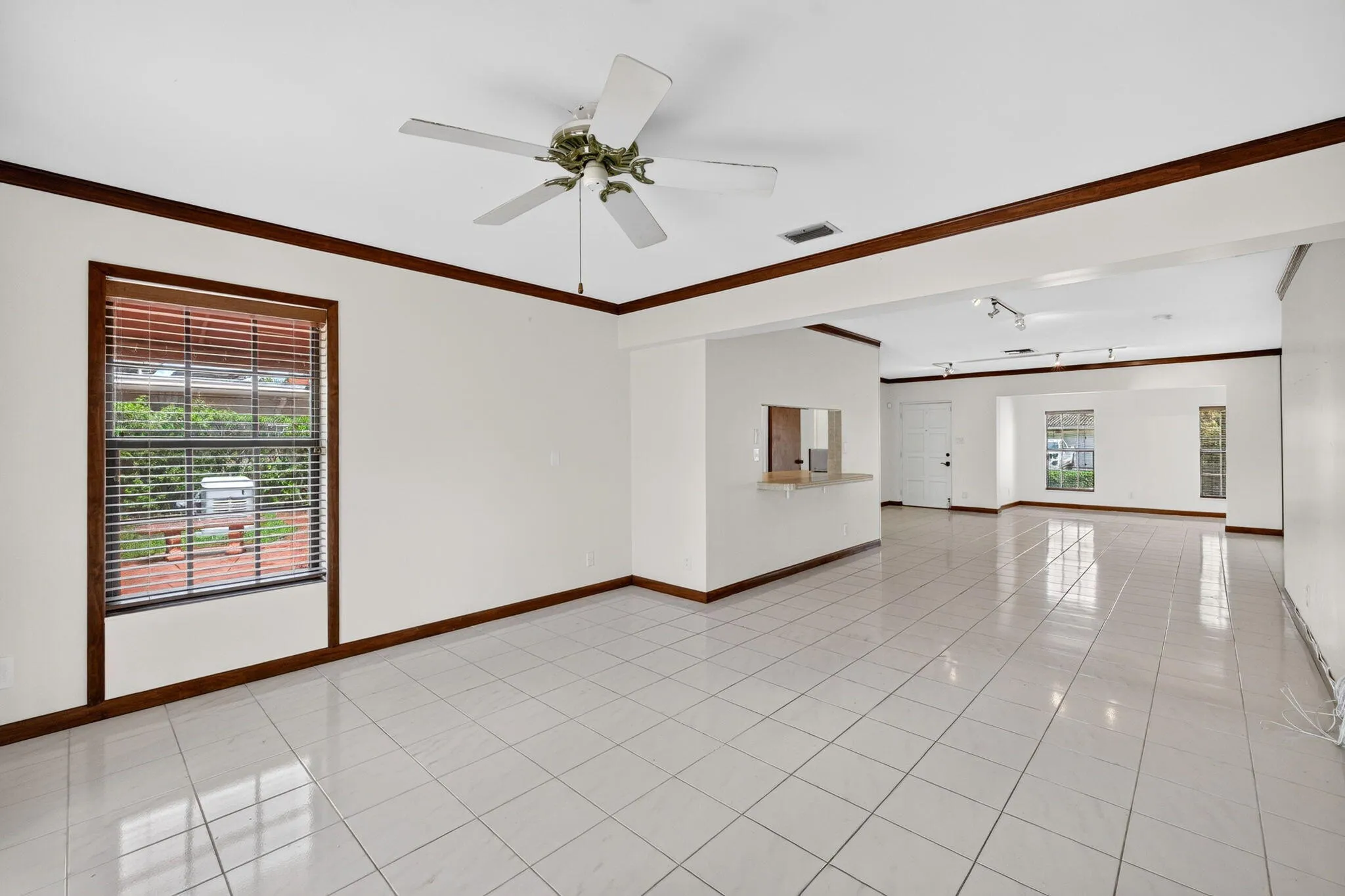 16-web-or-mls-699A1634