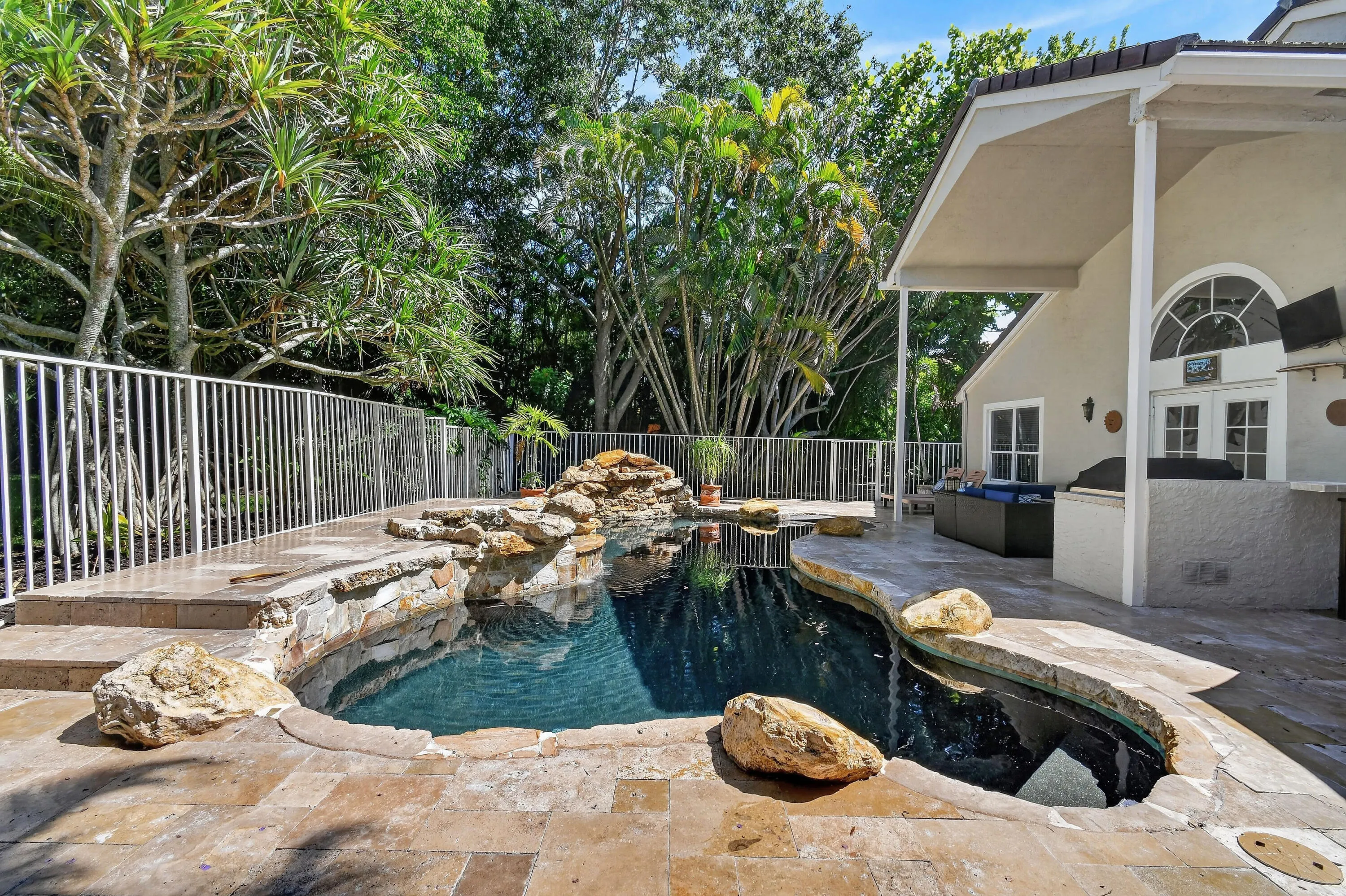 276SwanLane(62)
