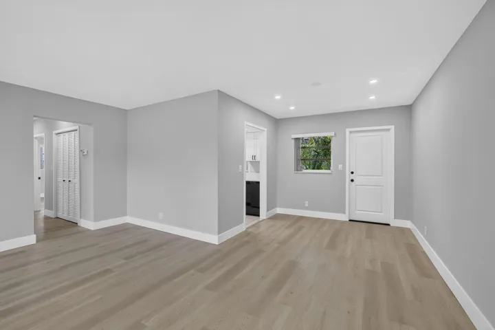 3-web-or-mls-8I8A0851