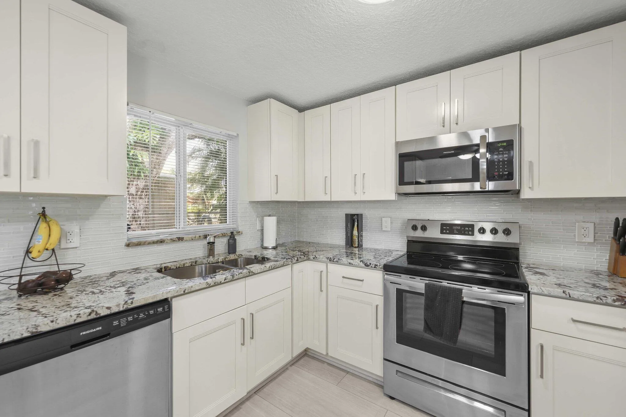 1710 SW 4th Ave - 16.jpg-SMALL
