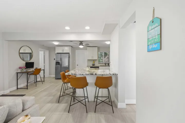 1710 SW 4th Ave - 13.jpg-SMALL