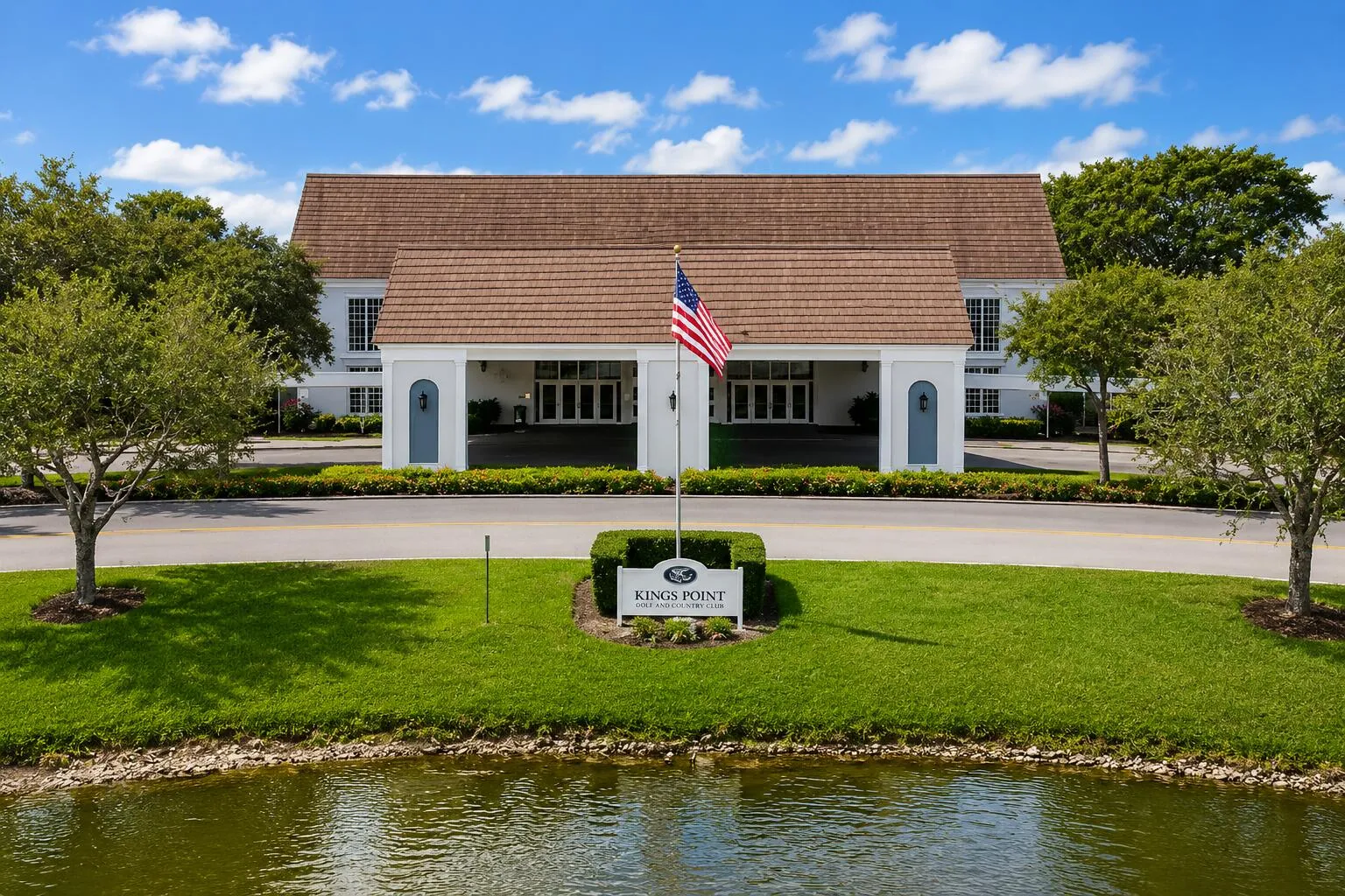 Kings Point Golf and Country Club Entran