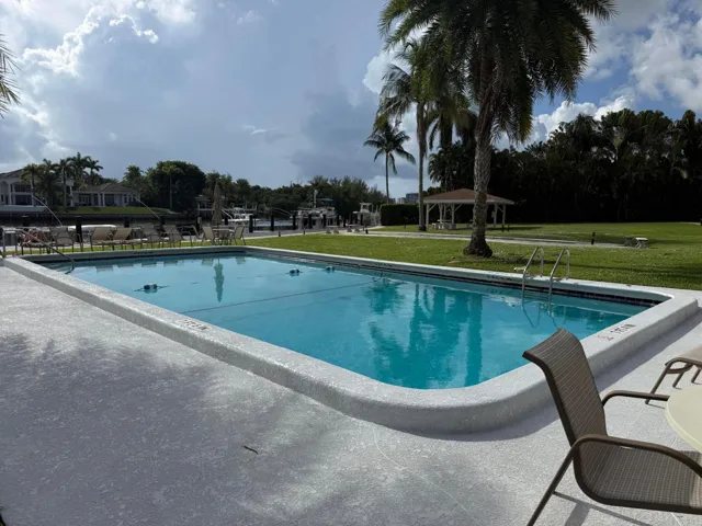 pool