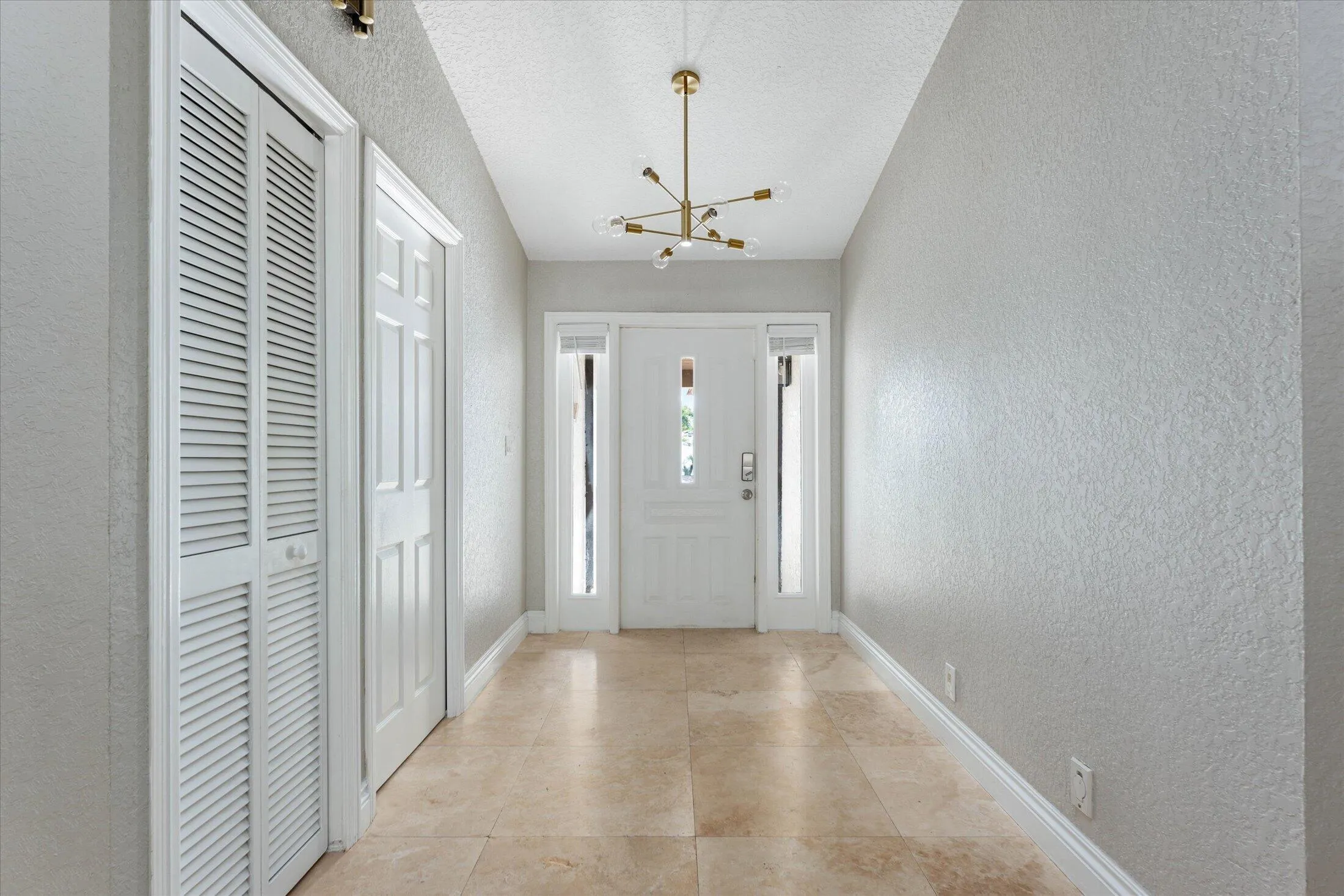 Foyer Entry