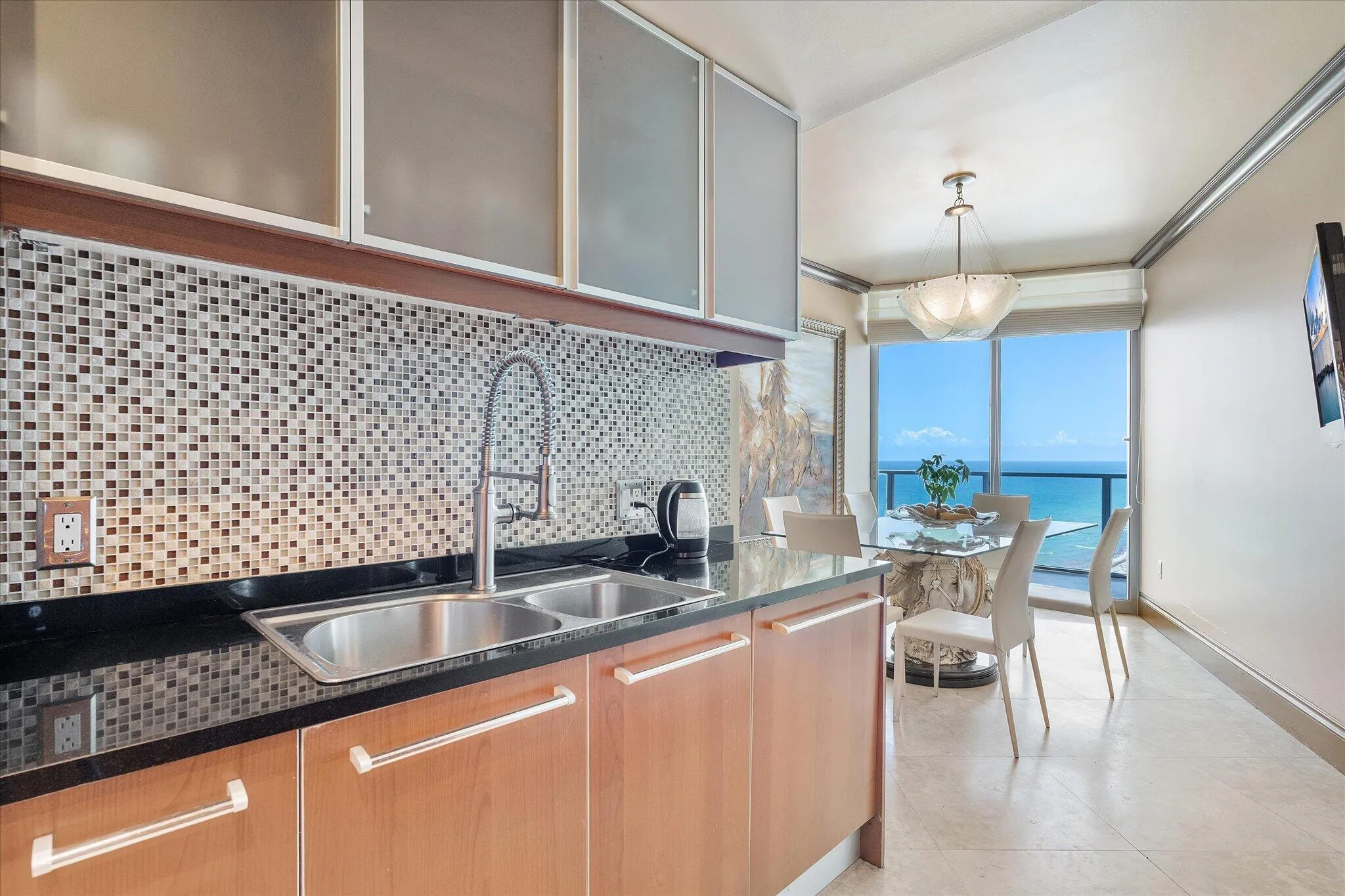 17-3101 S Ocean Dr apt 2707_017