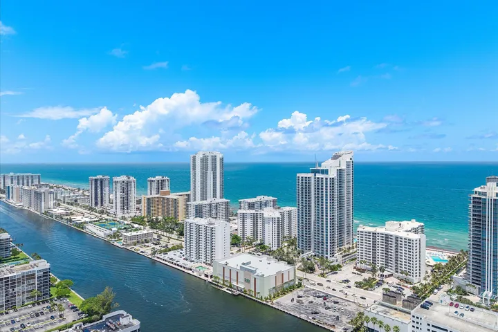 69-3101 S Ocean Dr apt 2707_063