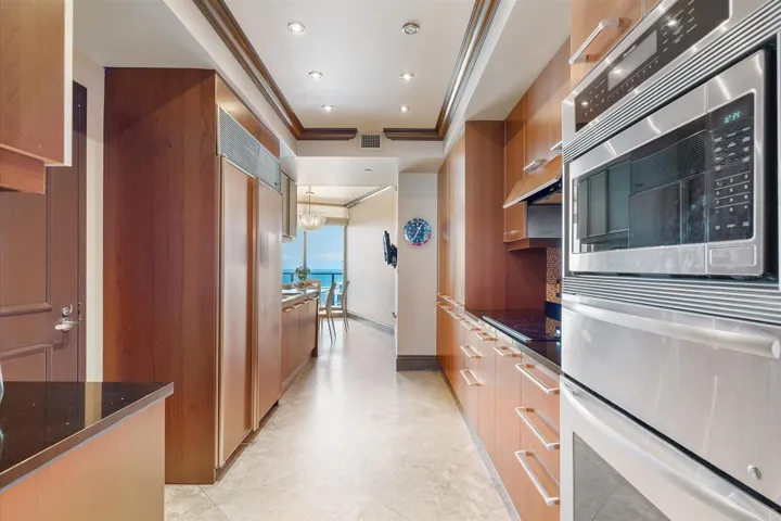 14-3101 S Ocean Dr apt 2707_014
