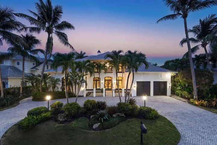 1720_Sabal_Palm_Drive_Dusk_04