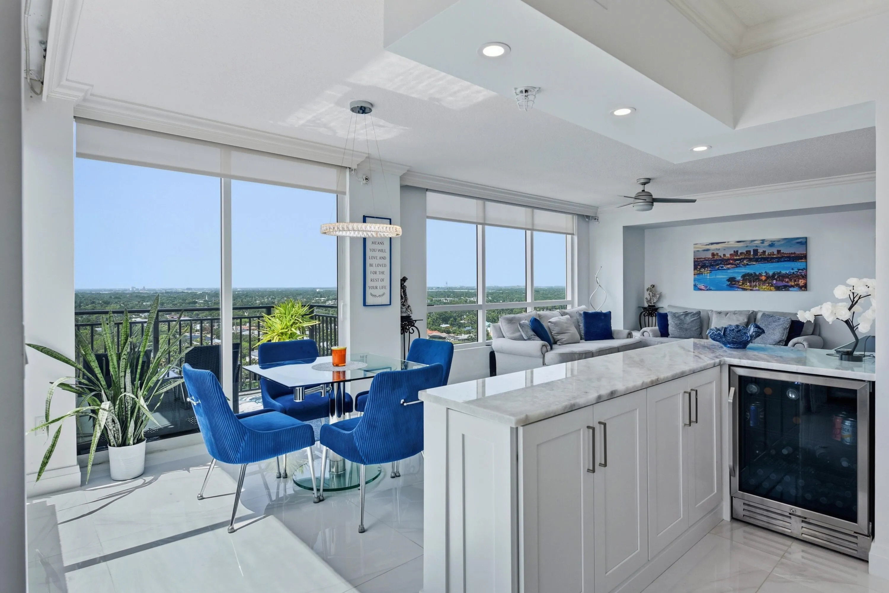 047-045-610 W Las Olas Blvd-4200x2804