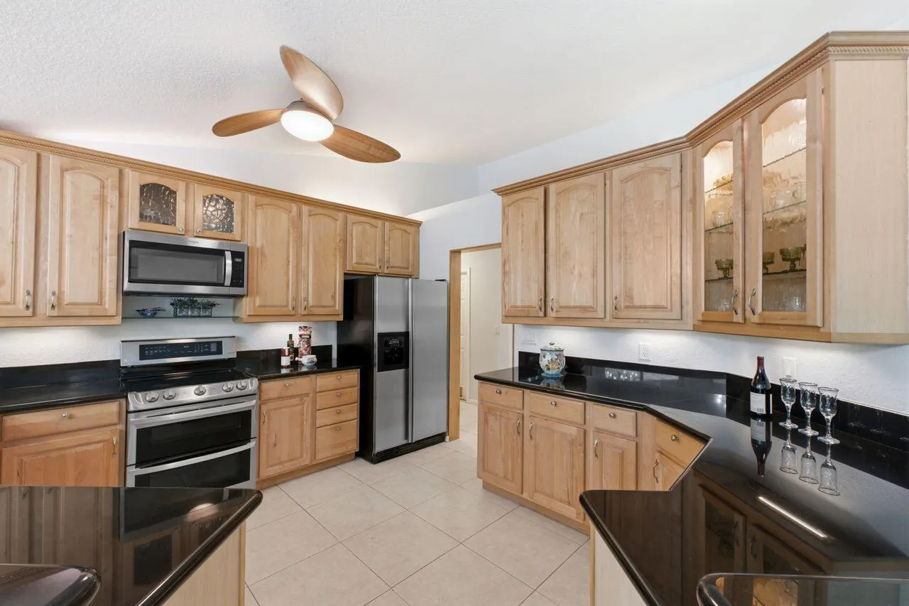 Open kitchen