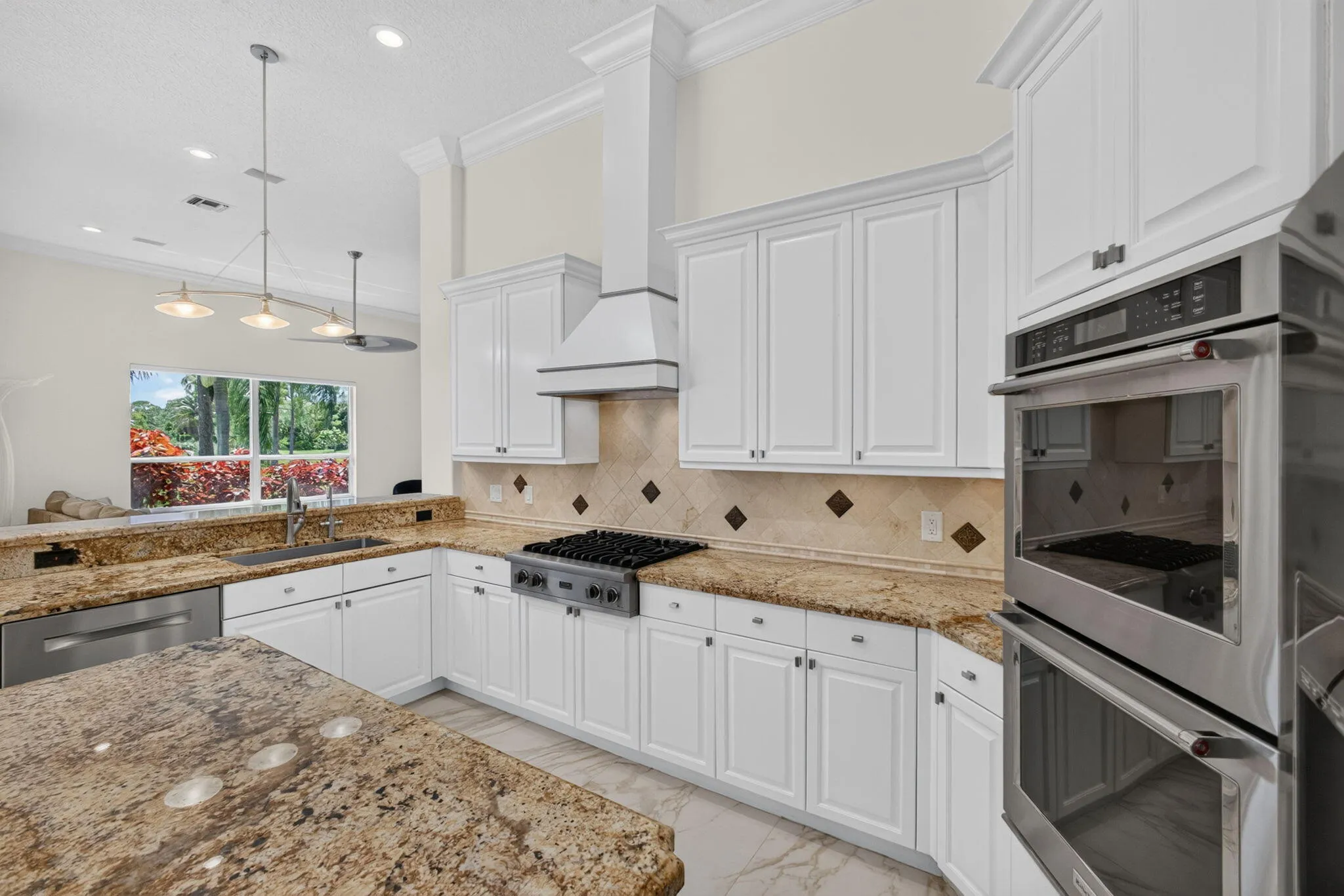 27-web-or-mls-5D1A2713