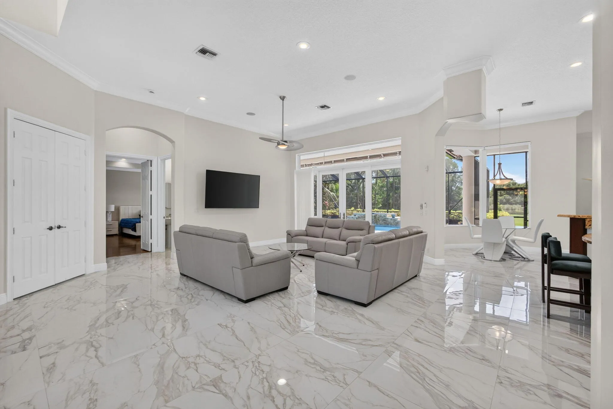 19-web-or-mls-5D1A2673