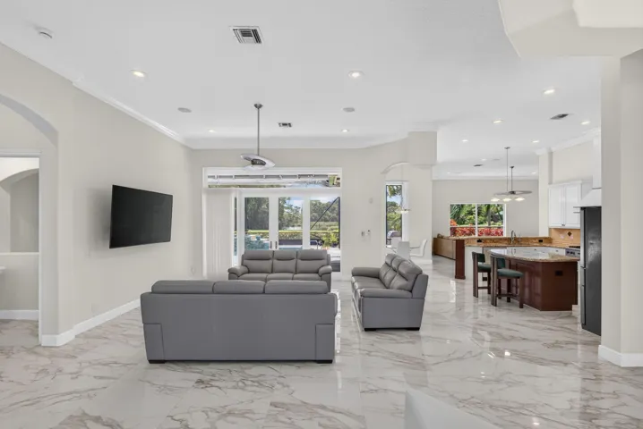 16-web-or-mls-5D1A2661