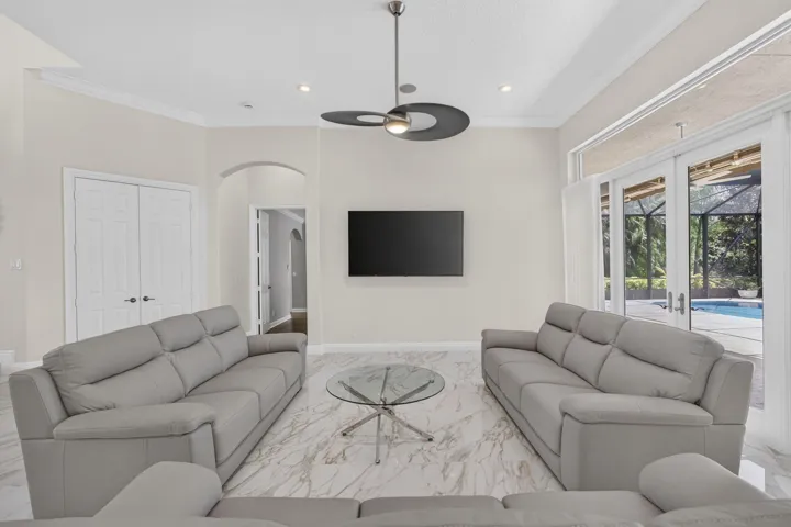21-web-or-mls-5D1A2683
