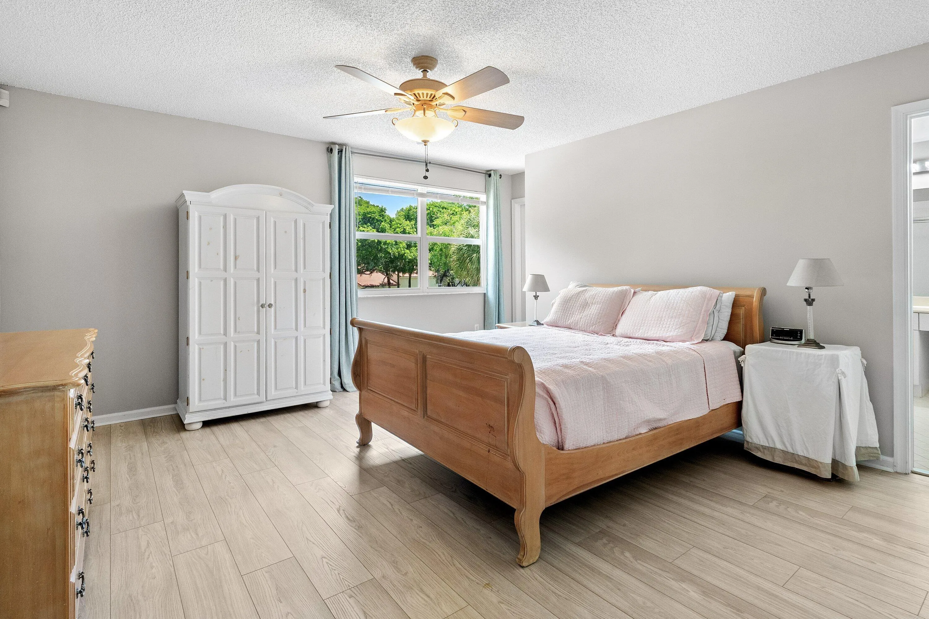 019-6240Northwest76thCourt-Parkland-FL-3