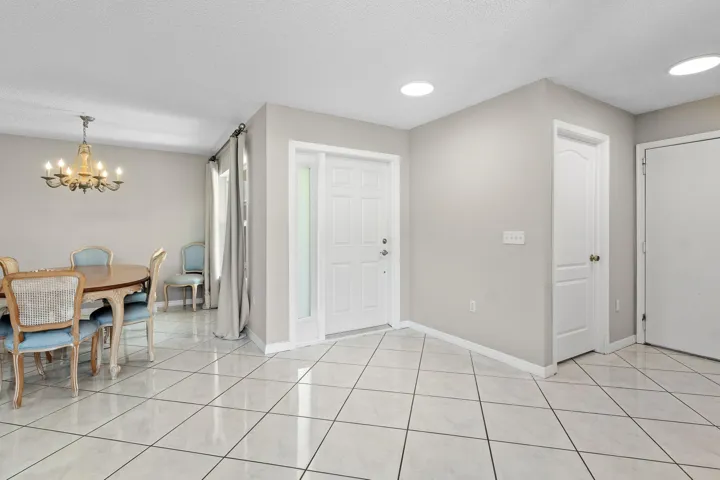 006-6240Northwest76thCourt-Parkland-FL-3