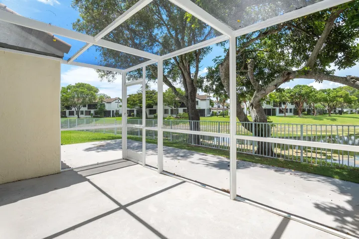 027-6240Northwest76thCourt-Parkland-FL-3