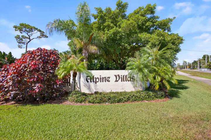 Entrance Sign