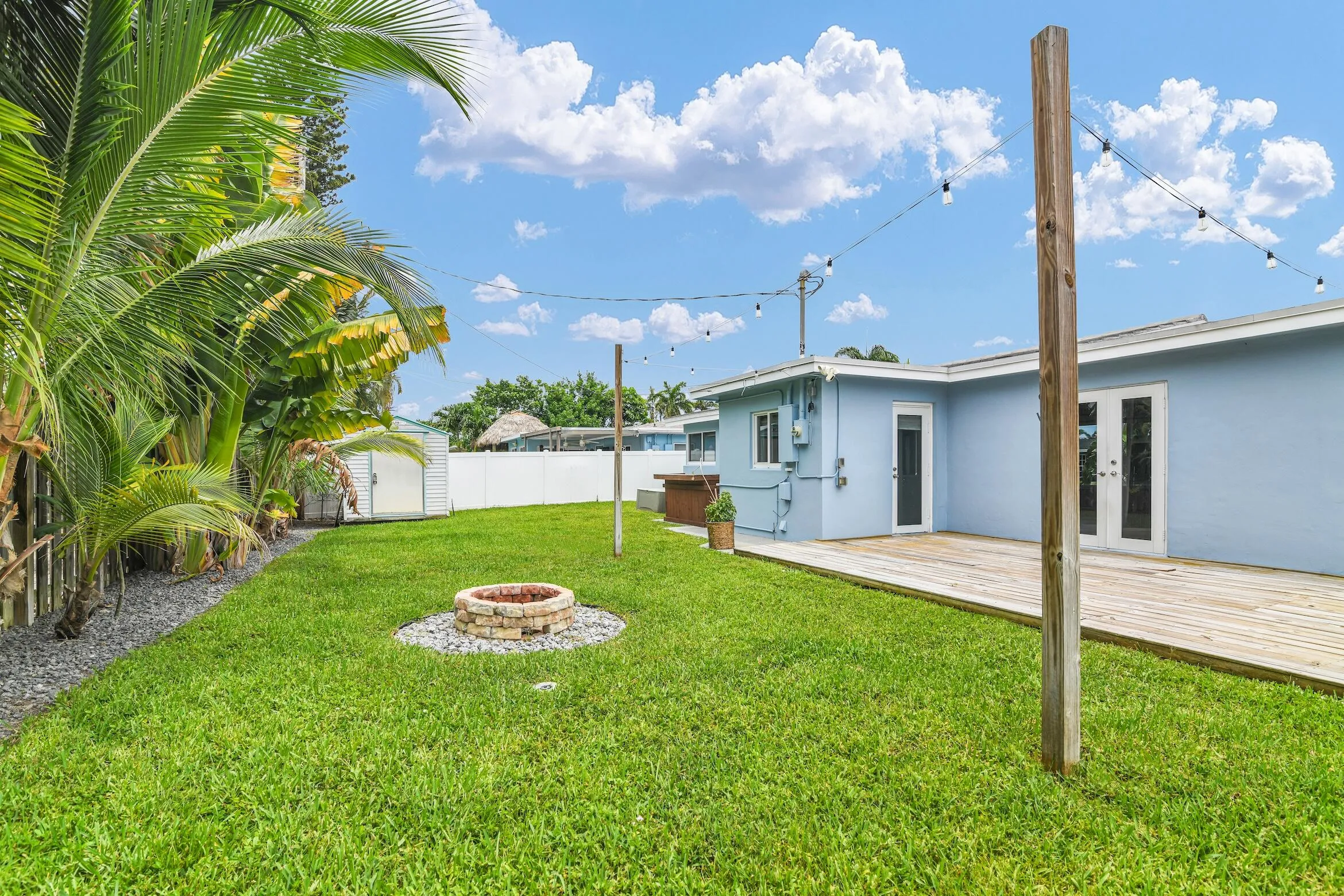 909 SE 16th Pl, Deerfield - 34