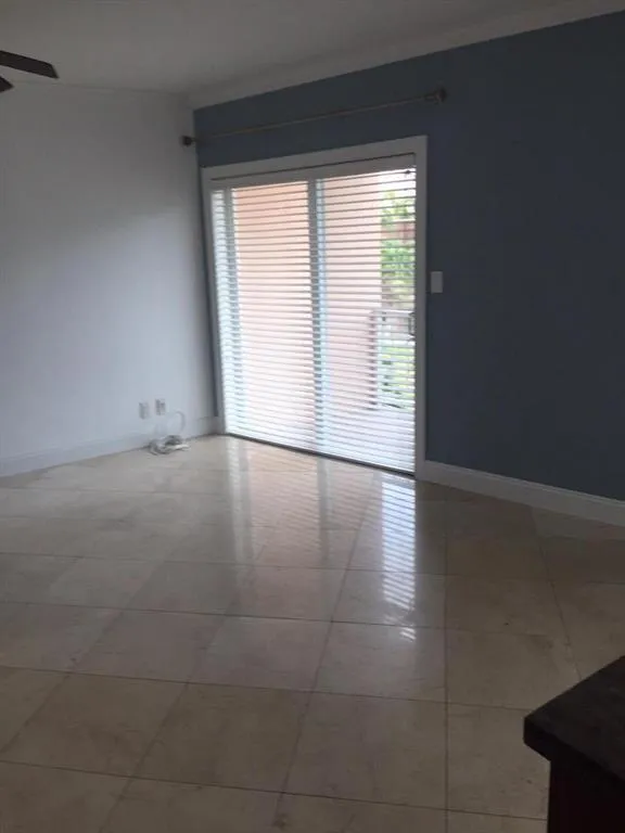 Livingroom2