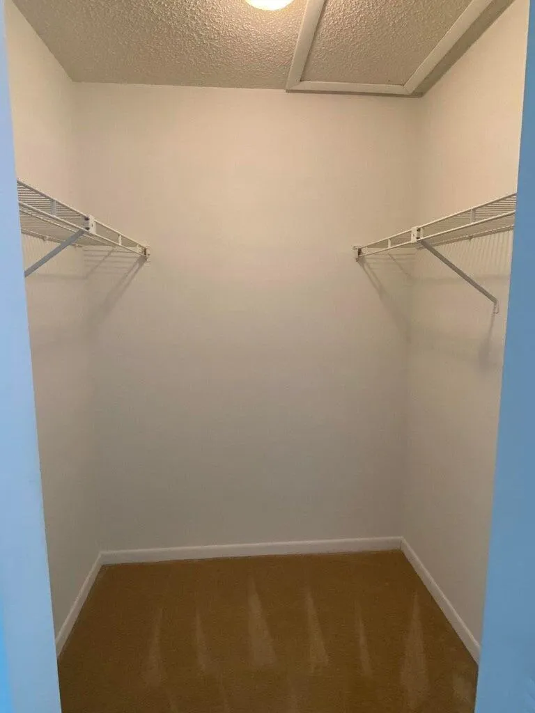 11-Primary closet