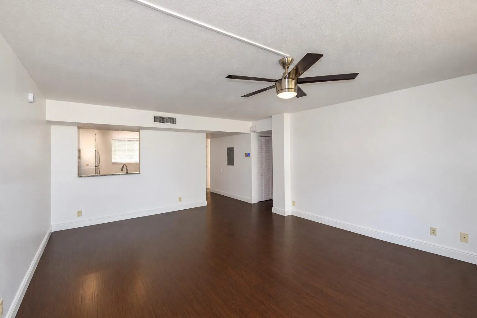 Living/Dining Rooms