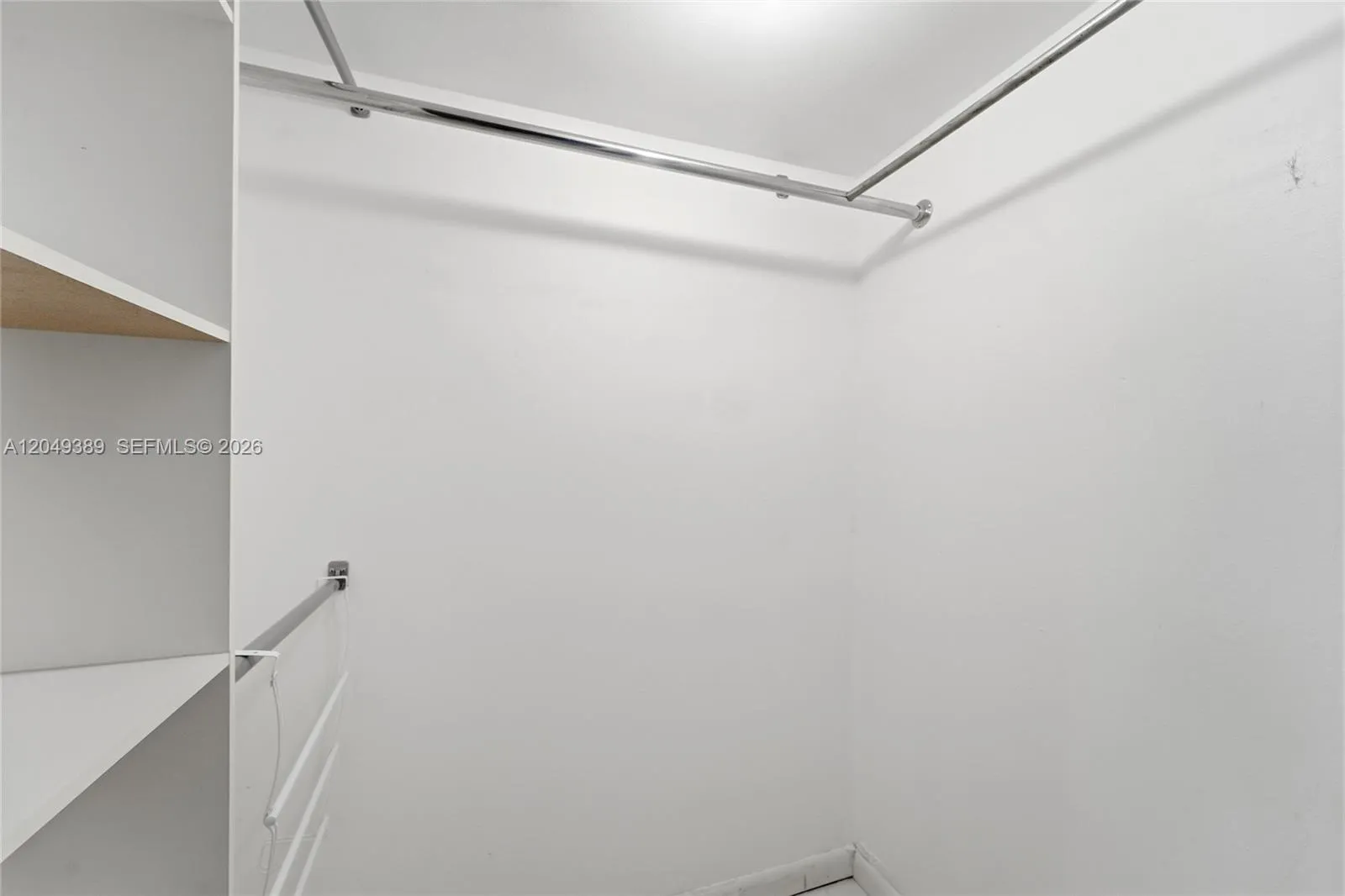Bedroom no 2 walk in closet