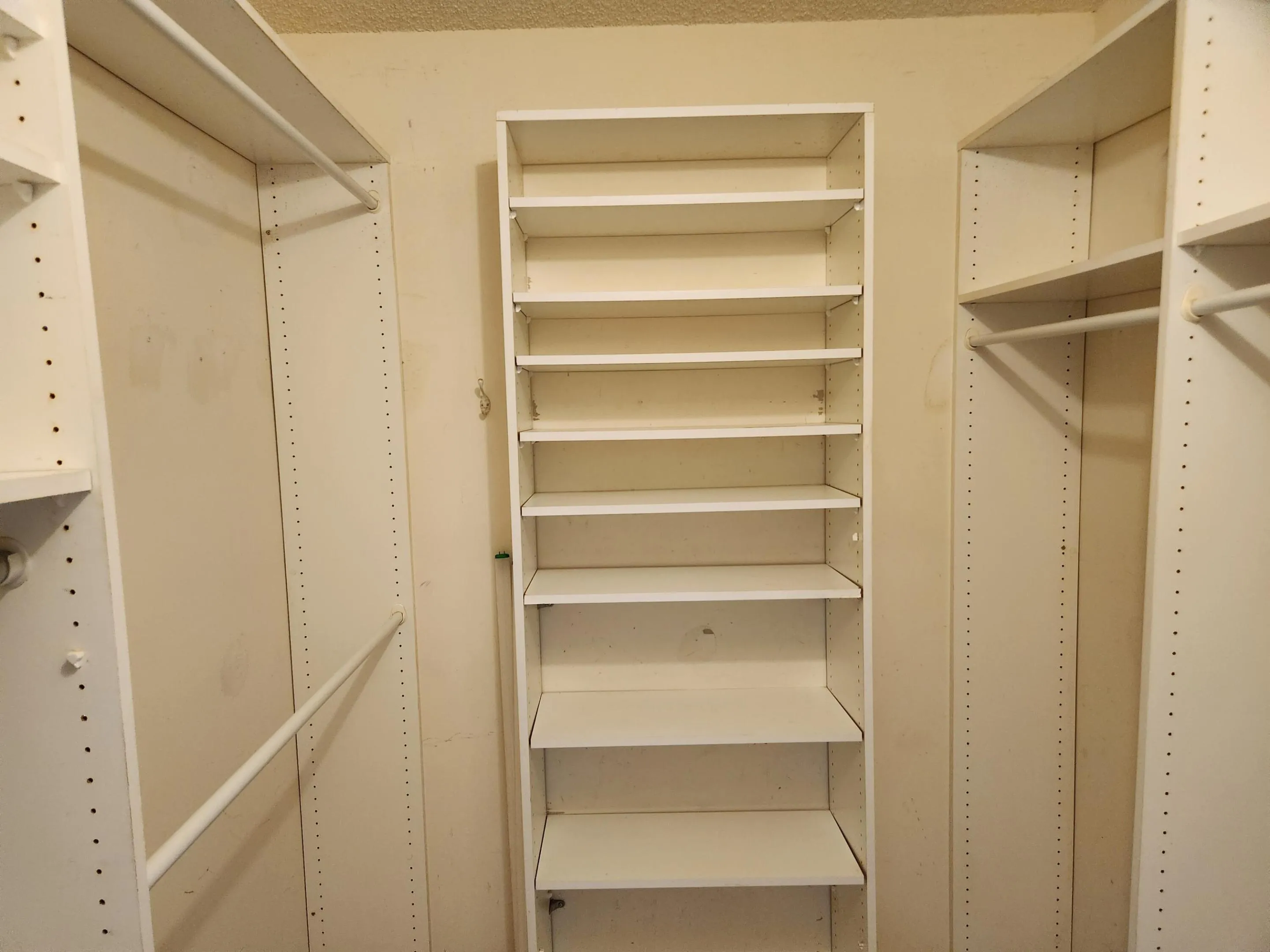 Walk in Closet