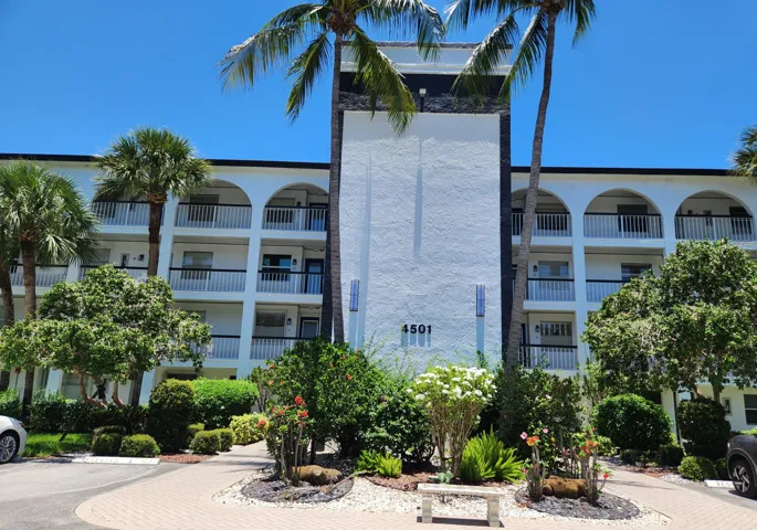 4501 Building