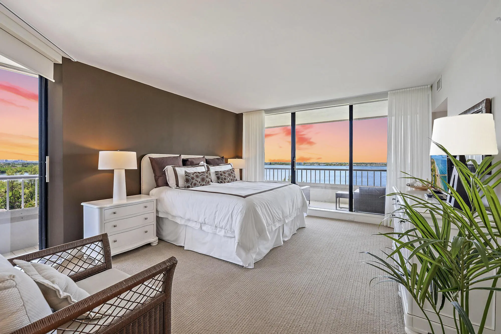 5250 N Ocean Dr unit 10s-4