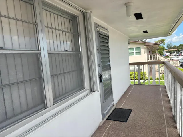 Corner Location